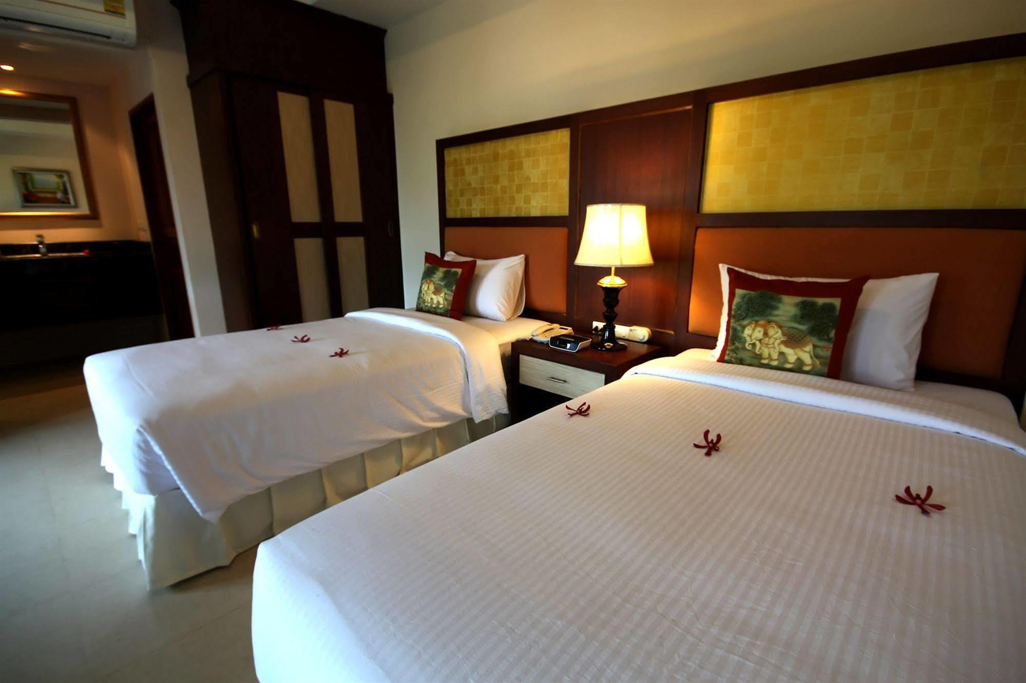 Thai Thani Pool Villa Resort Jomtien Beach Exterior photo